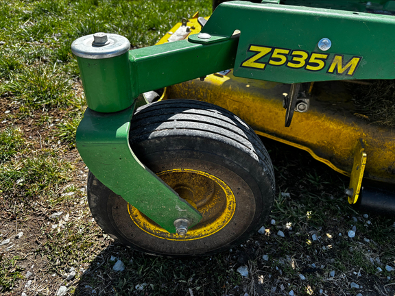 Used 2019 John Deere Z535M Zero Turn Mowers at Koenig Equipment in Tipp City, OH - Photo10