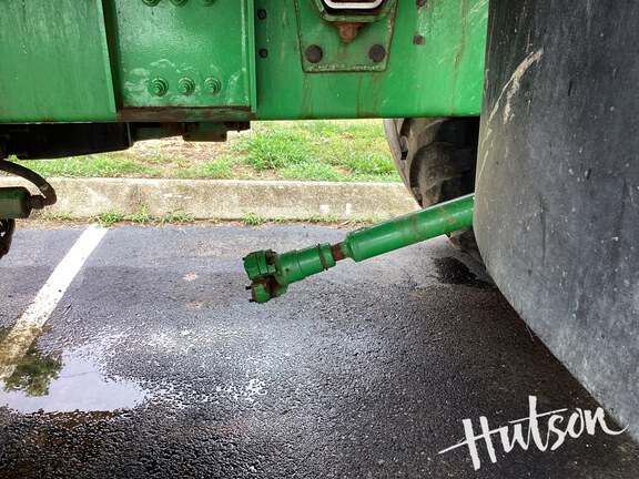 Photo of 2023 John Deere 800R