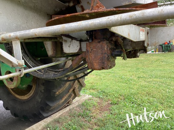 Photo of 2023 John Deere 800R