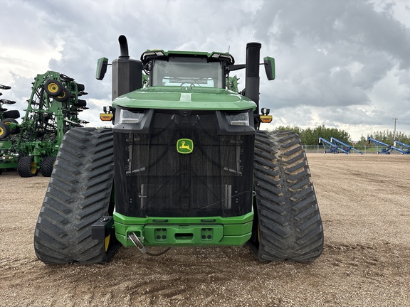 Used 2025 John Deere 9RX 830 Track Tractors at Horizon Ag & Turf in Lloydminster, AB - Photo2