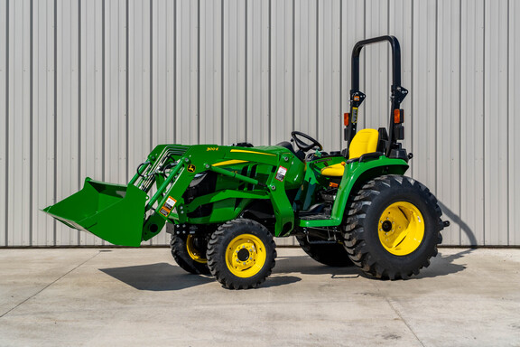 New In-Stock 2026 John Deere 3025E Compact Utility Tractors at Koenig Equipment in Greenville, OH - Photo3