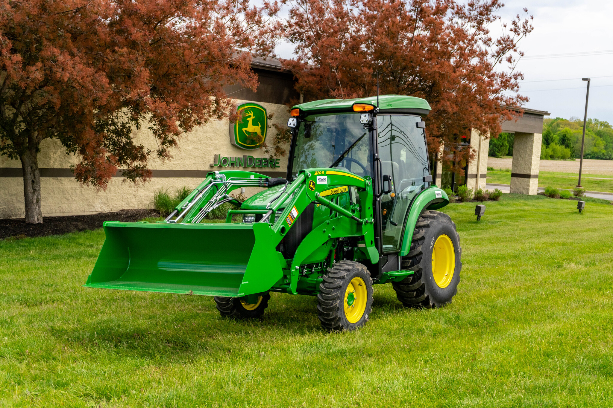 New In-Stock 2026 John Deere 3033R Compact Utility Tractors at Koenig Equipment in Tipp City, OH - PhotoXL2