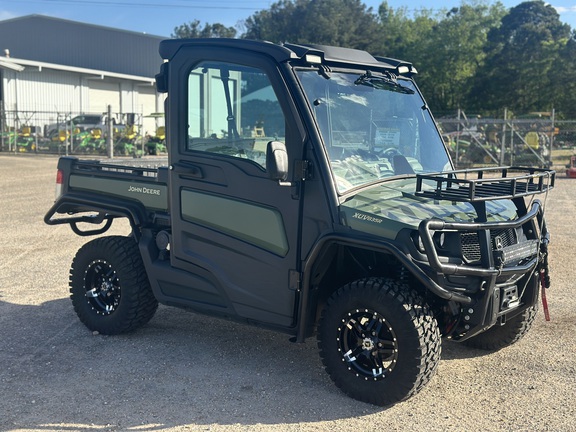 2023 John Deere XUV835R Premium Cab Photo 1
