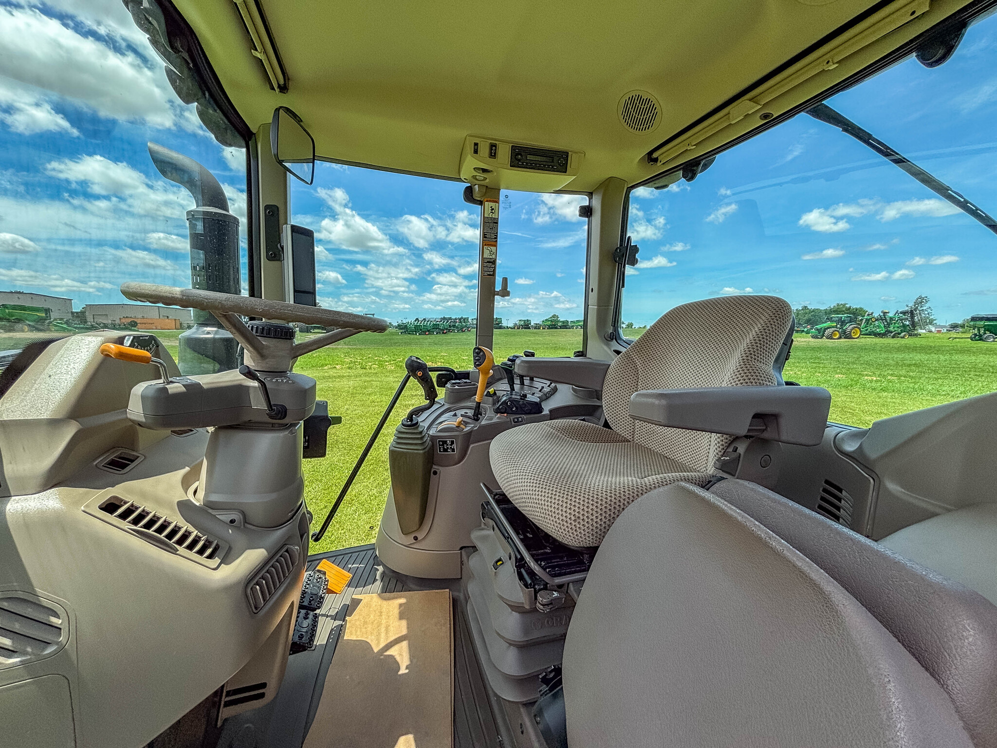 Used 2021 John Deere 6120M Utility Tractors at Koenig Equipment in Anna, OH - PhotoXL20