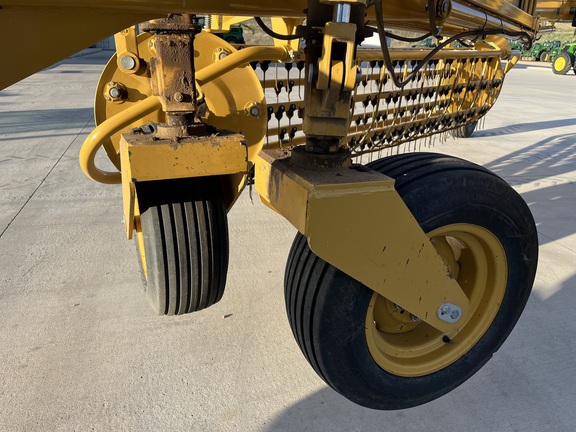 2023 Vermeer R2800 (2nd thumbnail)