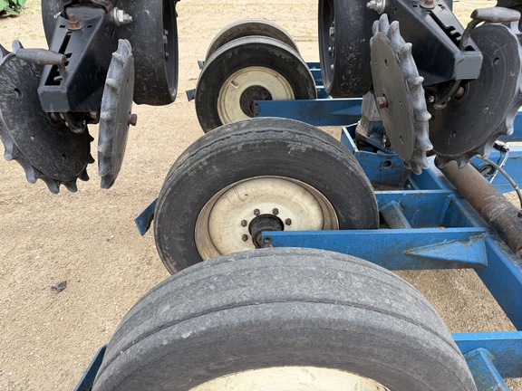 1996 Kinze 2600 - Photo12