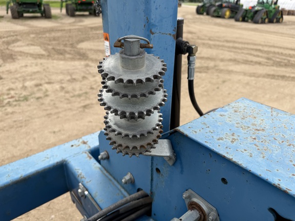 1996 Kinze 2600 - Photo36
