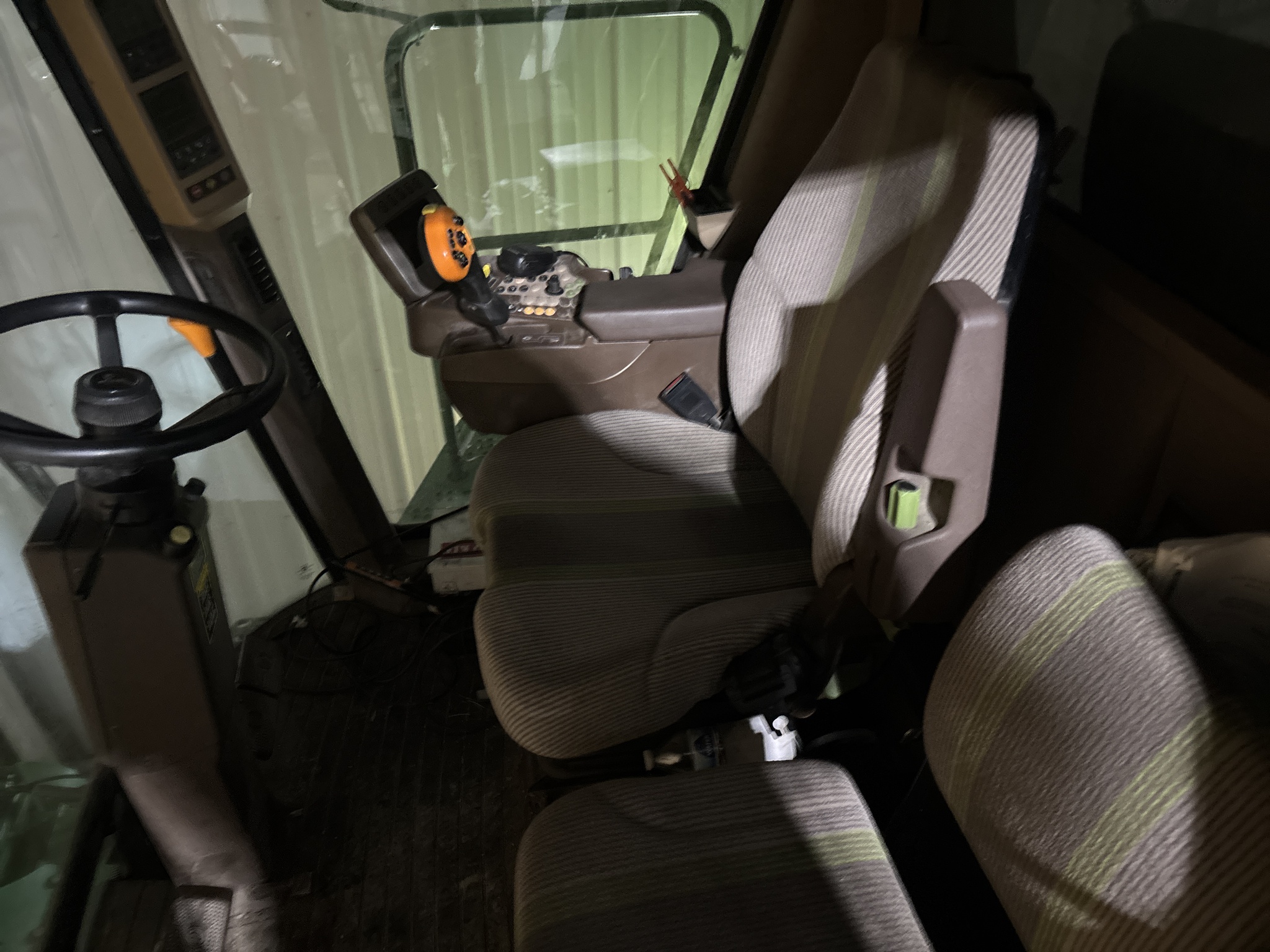Used 2011 John Deere 9670 STS Combines at Koenig Equipment in Oxford, OH - PhotoXL6