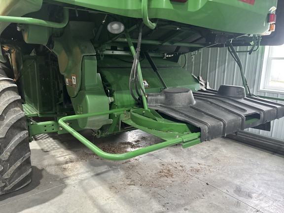 Used 2011 John Deere 9670 STS Combines at Koenig Equipment in Oxford, OH - Photo27