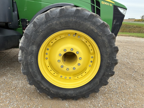 2013 John Deere 8360R - Photo13