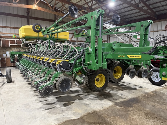 Used 2024 John Deere DB60 Planters: Drawn at Koenig Equipment in Anna, OH - Photo4