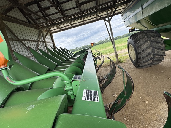 Photo of 2011 John Deere 612C StalkMaster