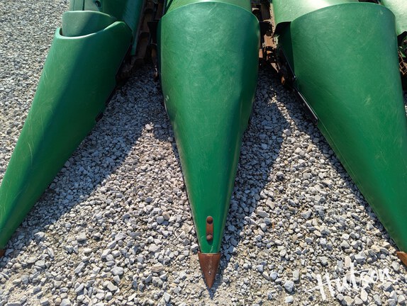 Photo of 2011 John Deere 612C StalkMaster