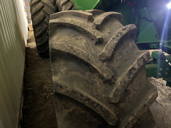Used 2022 John Deere S780 Combines at Horizon Ag & Turf in Lloydminster, AB - Photo17