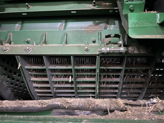 Used 2022 John Deere S780 Combines at Horizon Ag & Turf in Lloydminster, AB - Photo31
