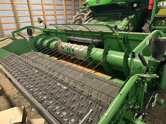 Used 2022 John Deere S780 Combines at Horizon Ag & Turf in Lloydminster, AB - Photo32