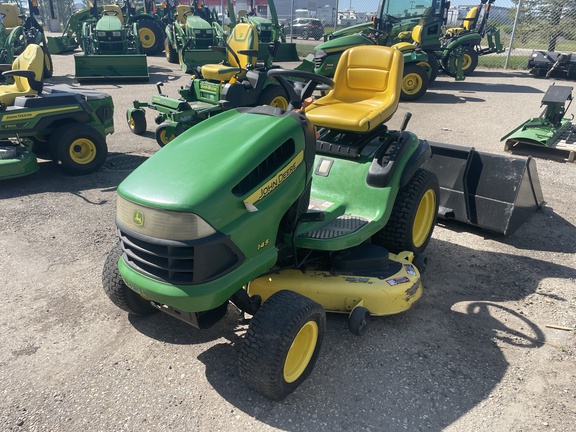 Photo of a 2006 John Deere 145