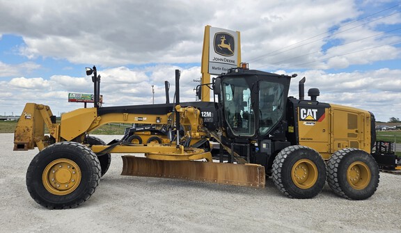 Photo of a 2017 Caterpillar 12M3
