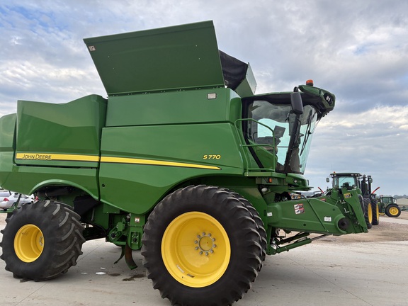 2018 John Deere S770 (4th thumbnail)