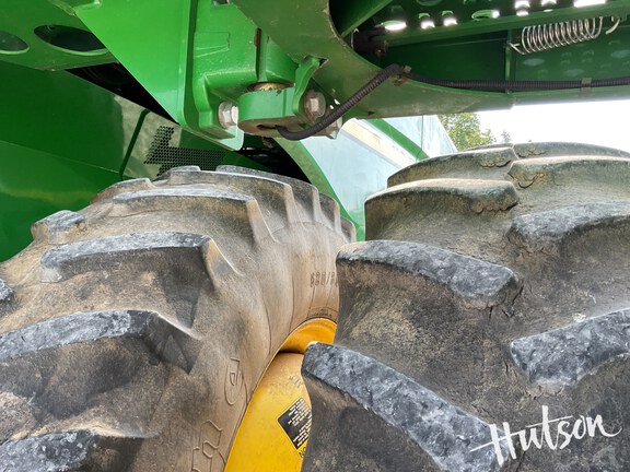 Photo of 2013 John Deere S670
