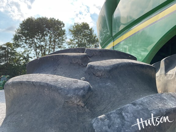 Photo of 2013 John Deere S670