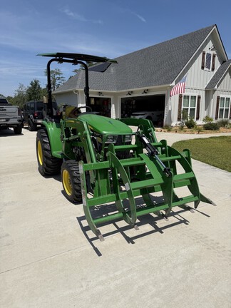 2022 John Deere 3032E-6