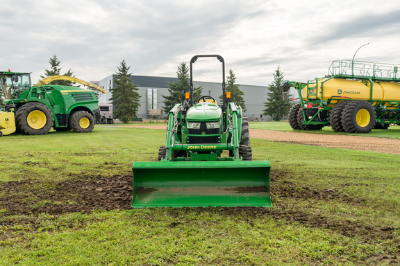 Used 2024 John Deere 4044M Compact Utility Tractors at Horizon Ag & Turf in Westlock, AB - Photo3
