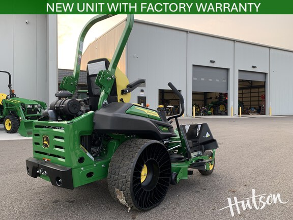 Photo of 2026 John Deere Z950M
