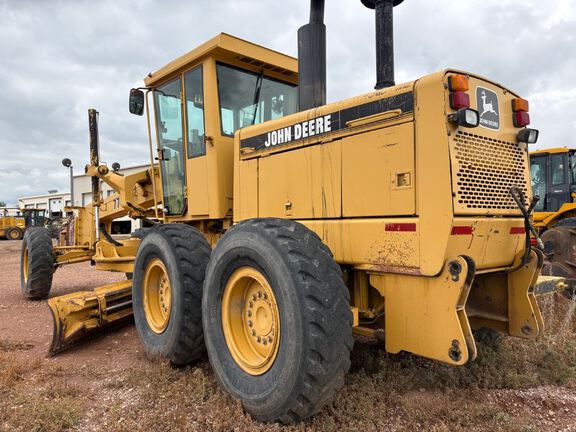 1996 John Deere 770BH