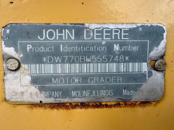 1996 John Deere 770BH