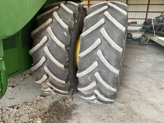 2013 John Deere S680 - Photo14