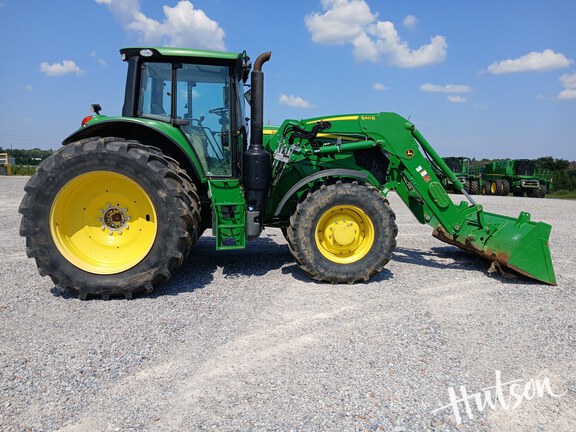 Photo of 2021 John Deere 6155M