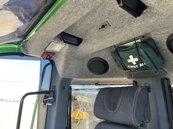 2023 John Deere 1270G