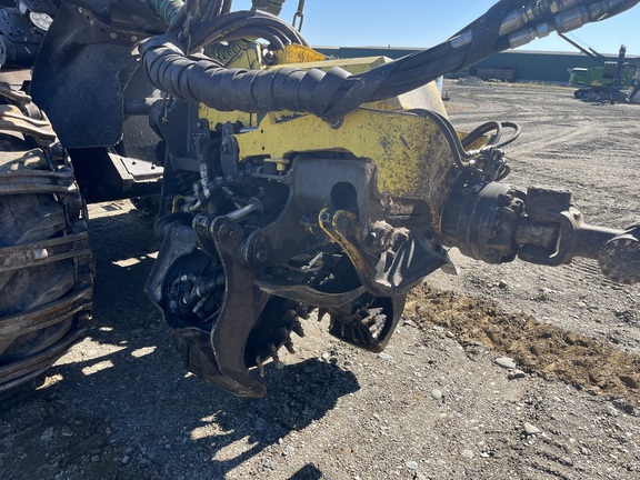 2023 John Deere 1270G