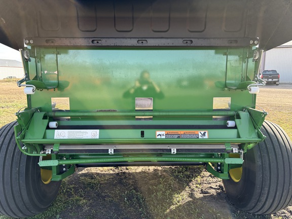 Used 2021 John Deere 560M Round Balers at Horizon Ag & Turf in Edmonton West, AB - Photo14