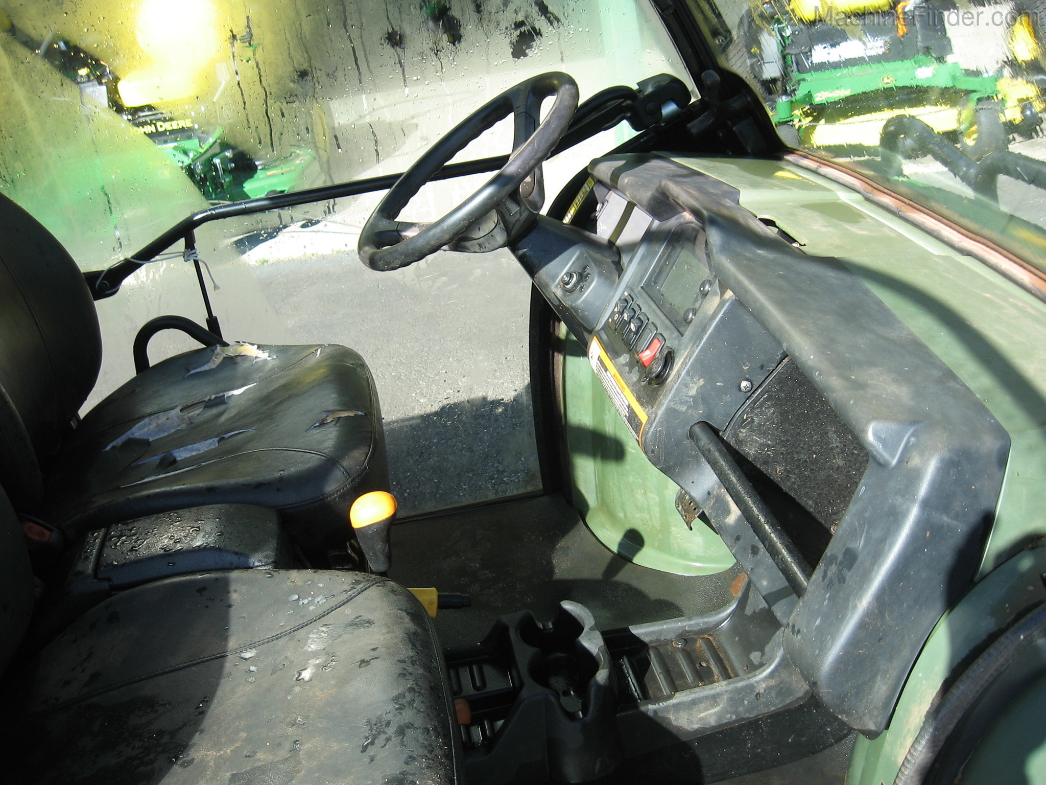 2011 John Deere XUV 825I OLIVE Image 6
