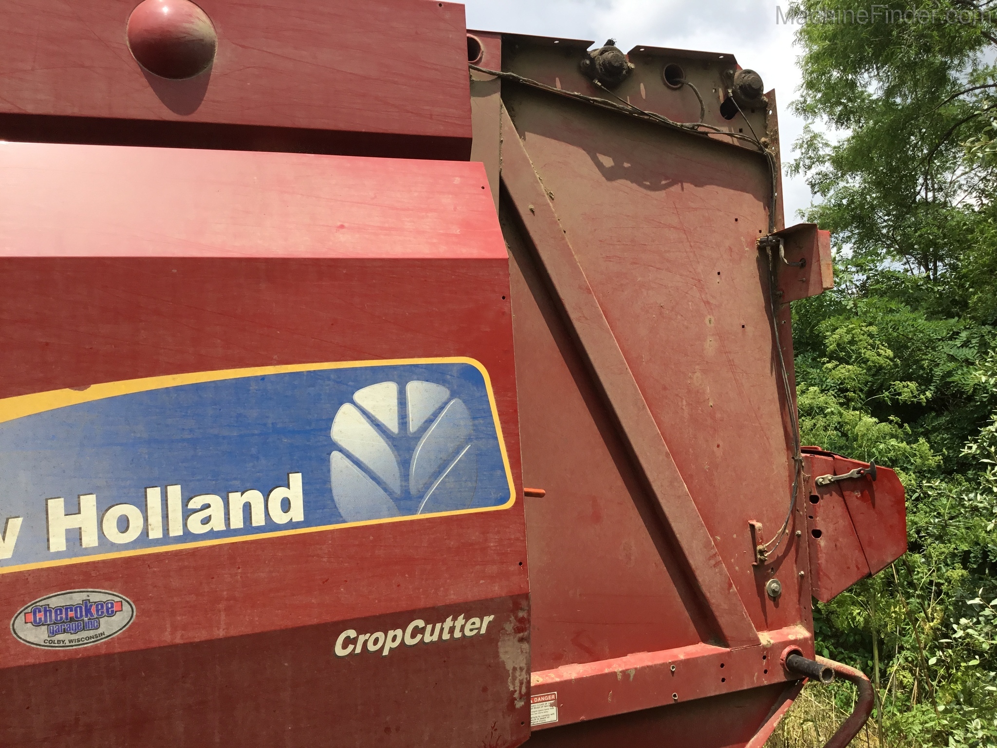 2011 New Holland BR7070 Image 4