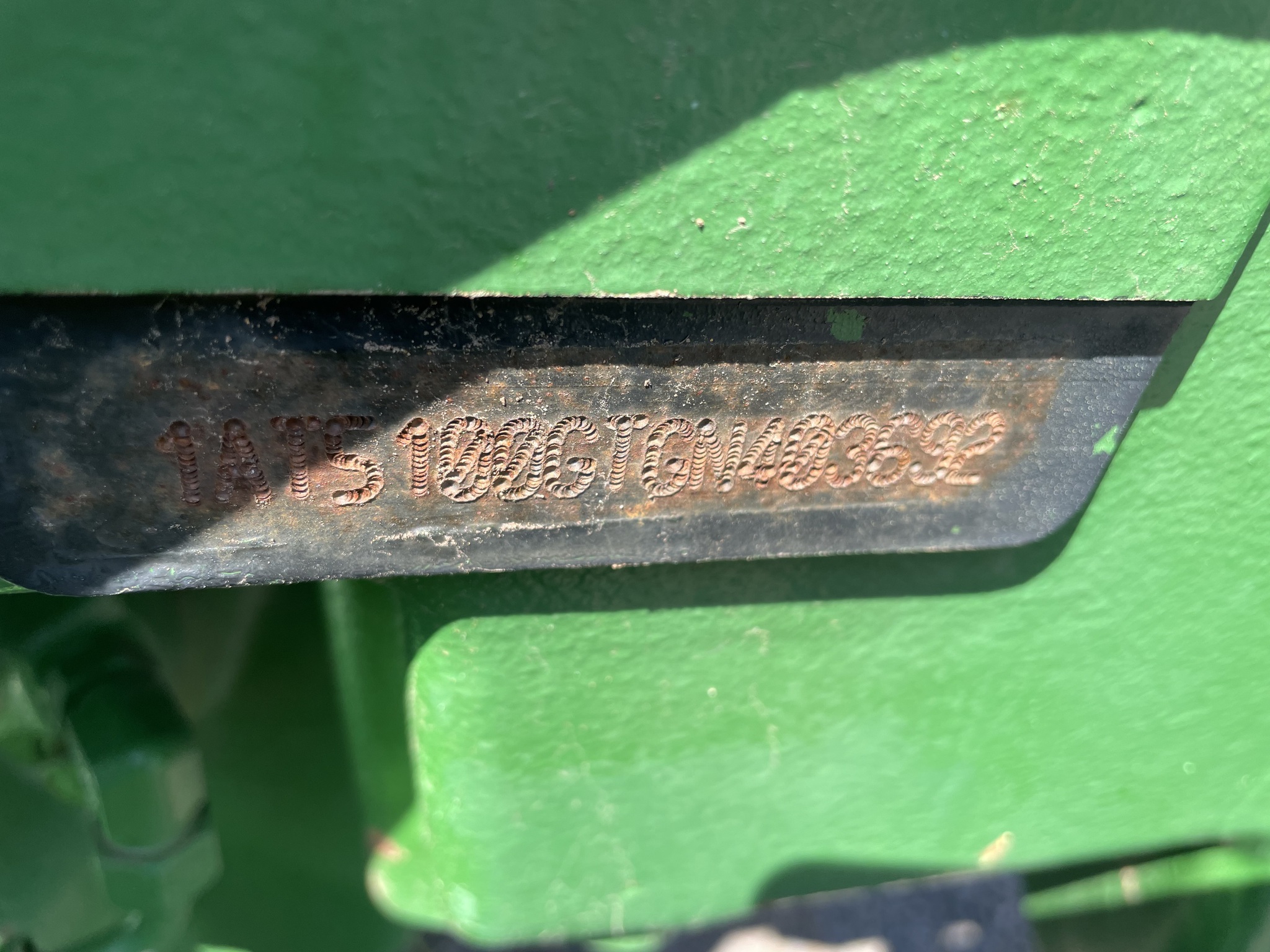 2017 John Deere 5100GN Image 17