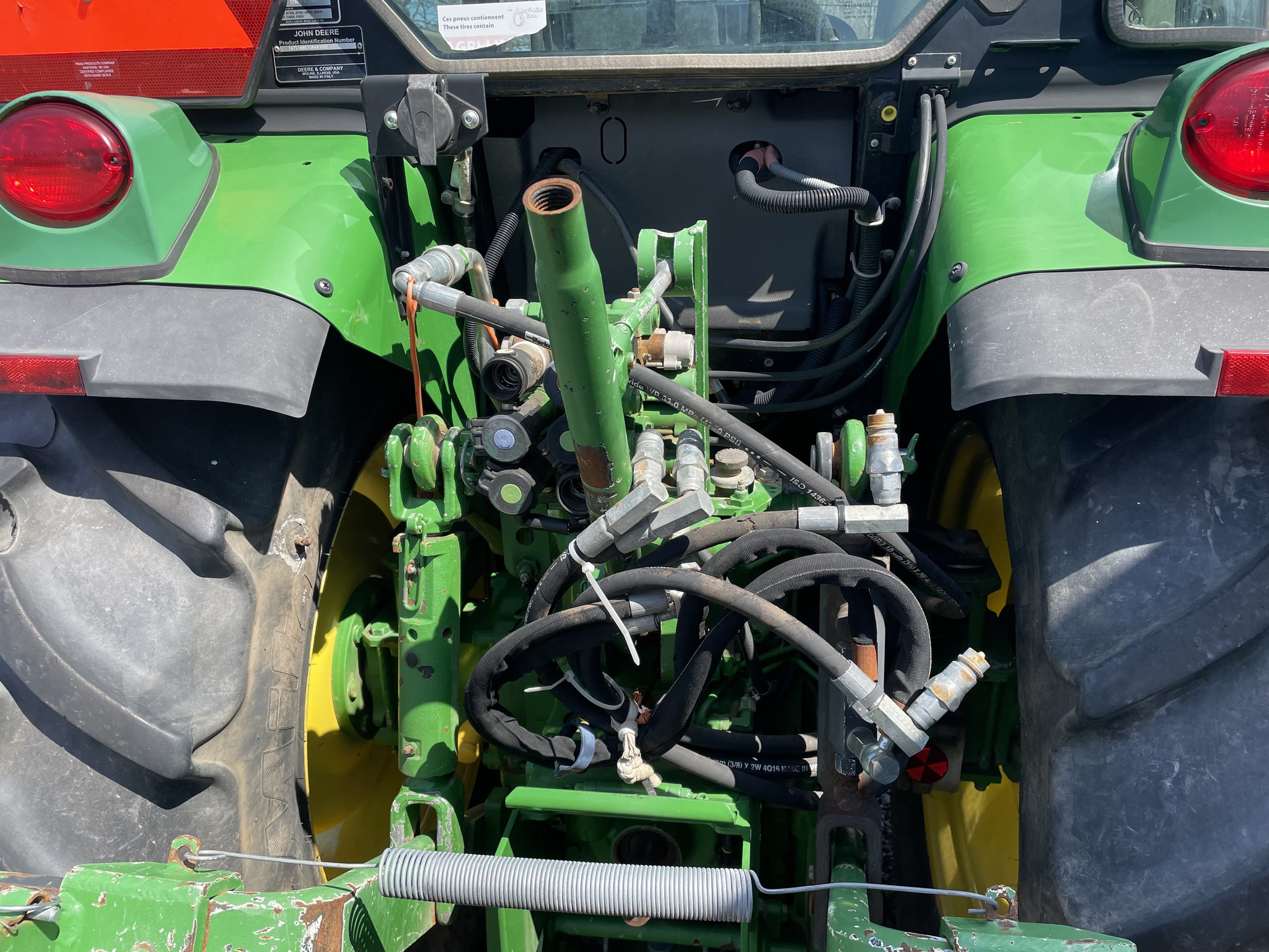 2017 John Deere 5100GN Image 7