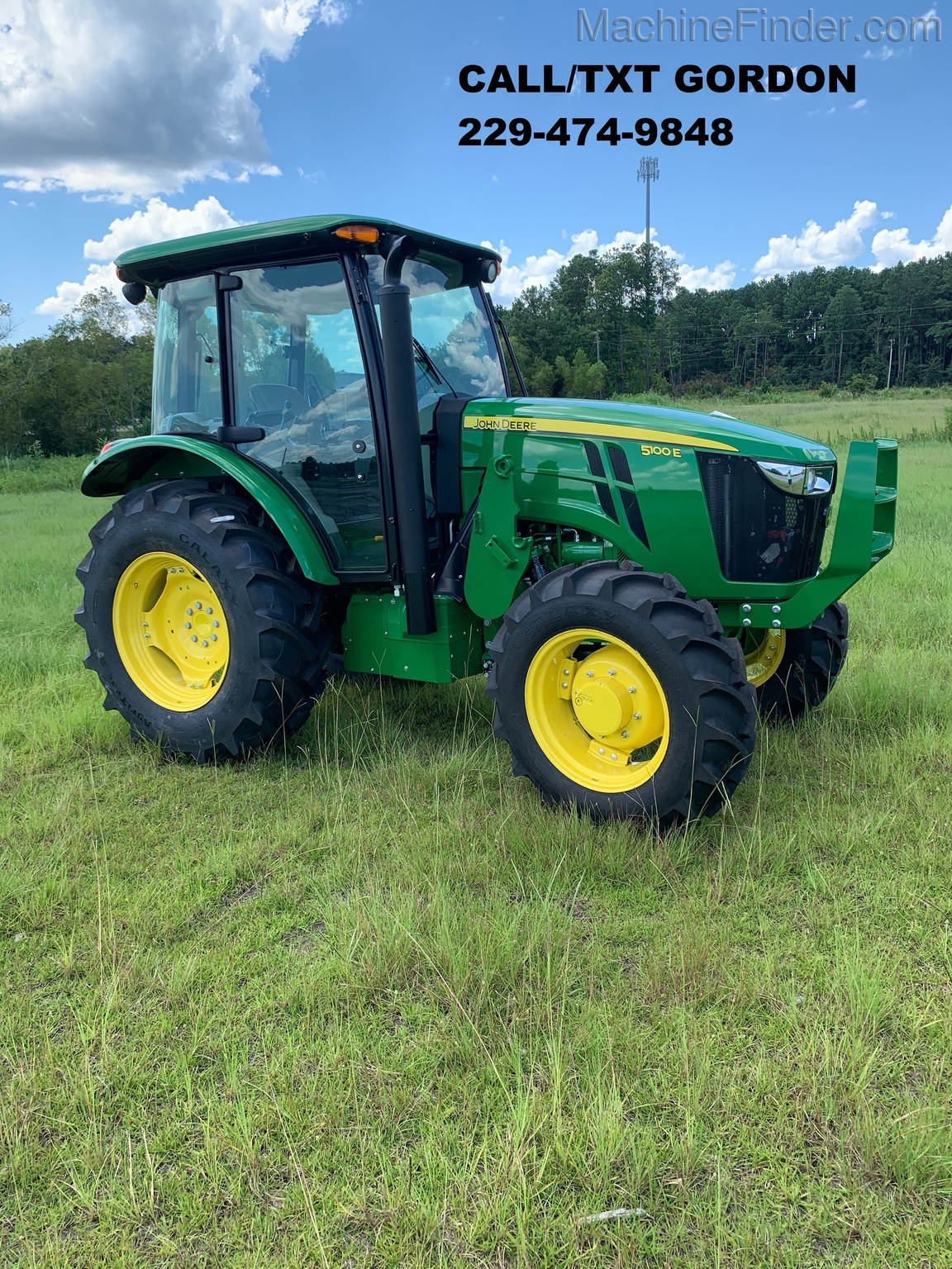 2020 John Deere 5100E Image 2