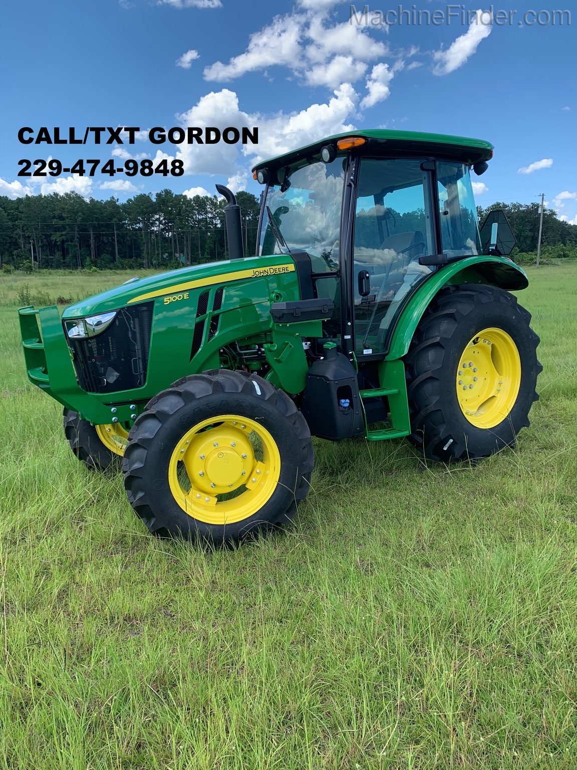 2020 John Deere 5100E Image 1