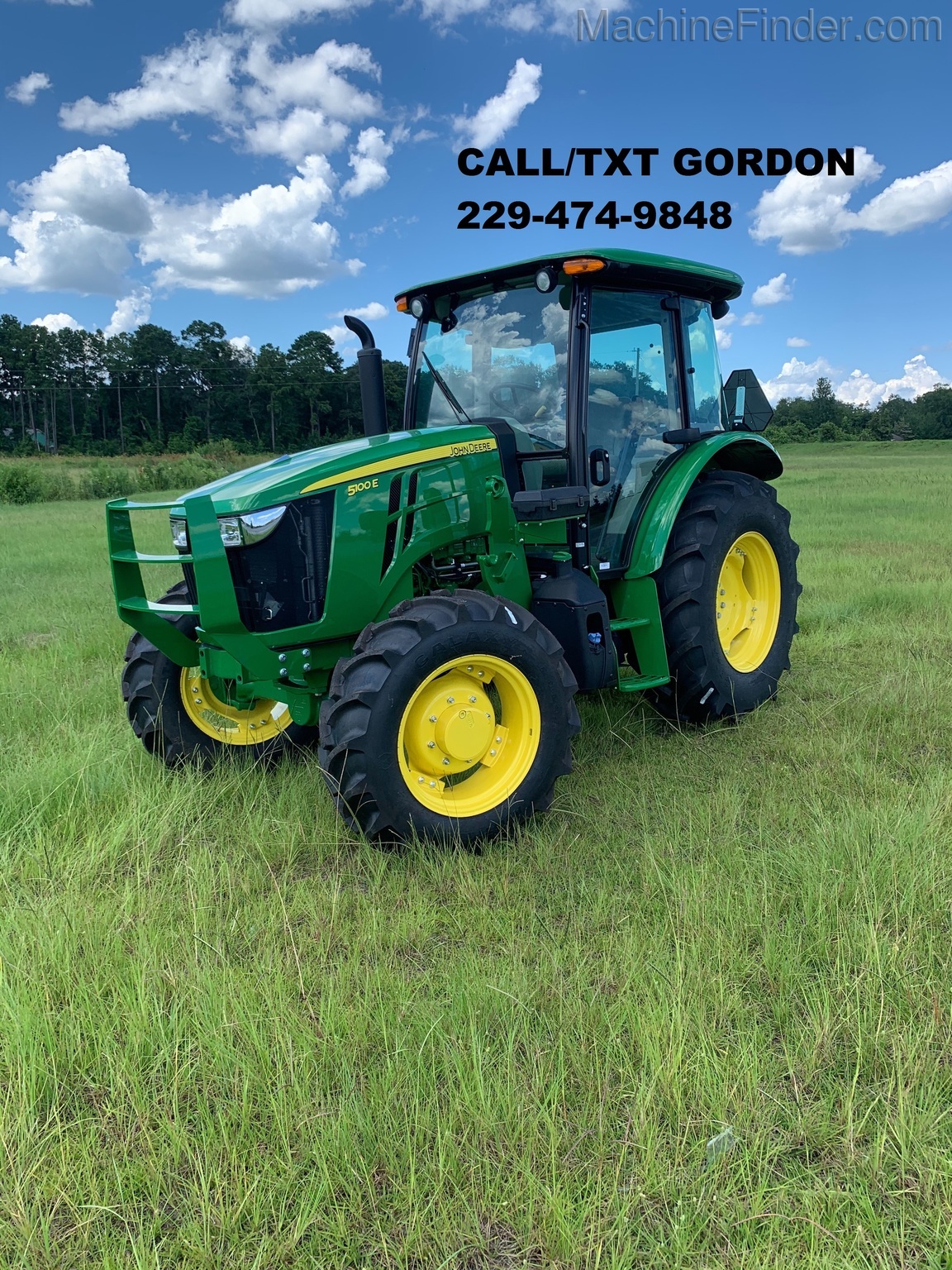 2020 John Deere 5100E Image 8