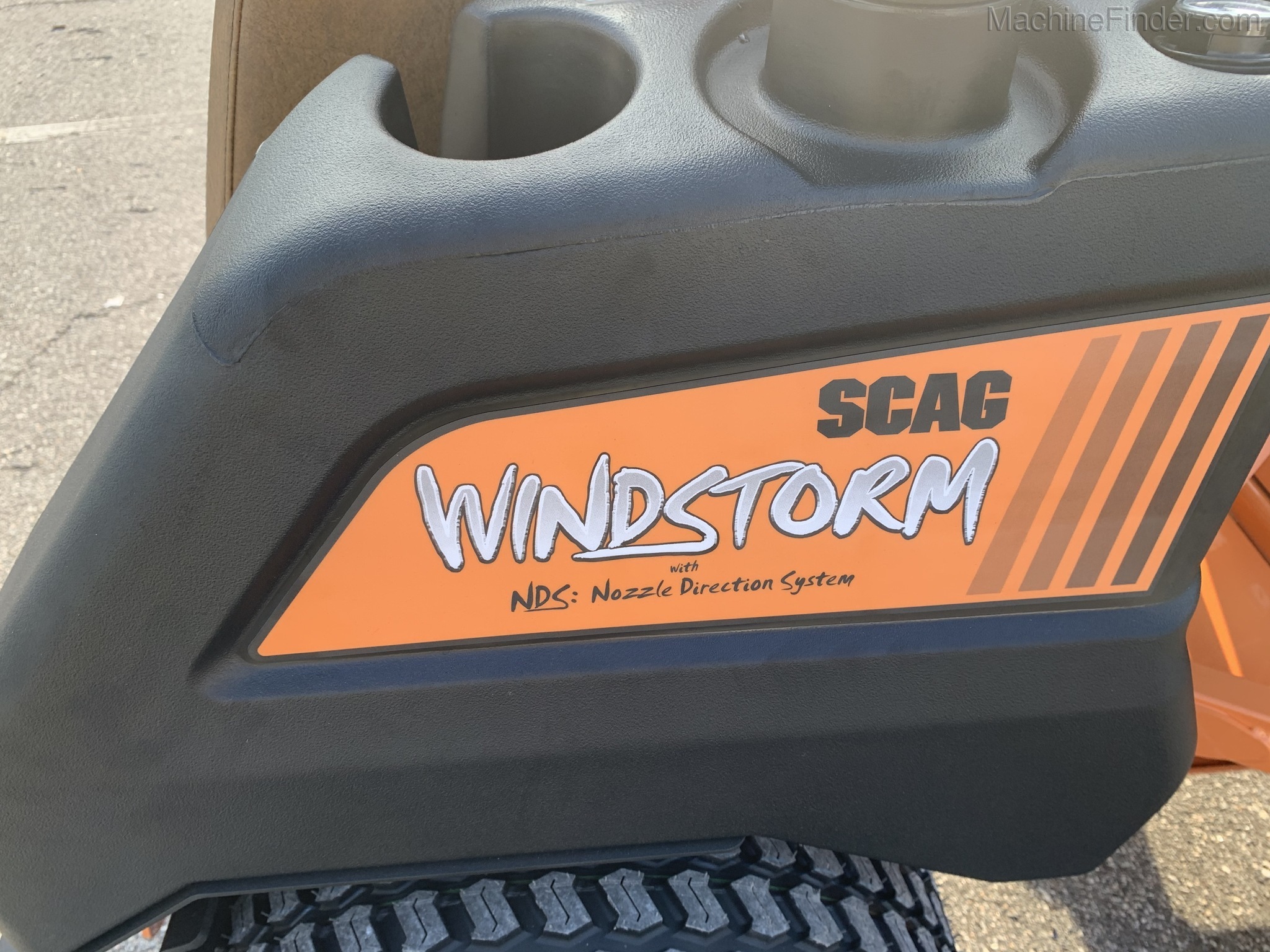 2020 Scag WS23-37BVEFI Image 5