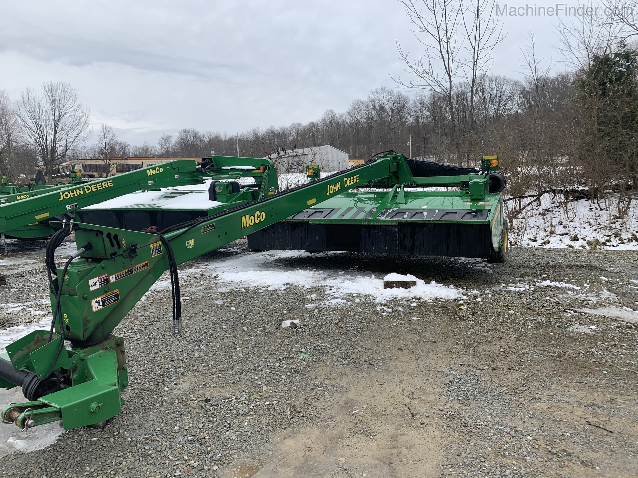 2016 John Deere 946 Image 3