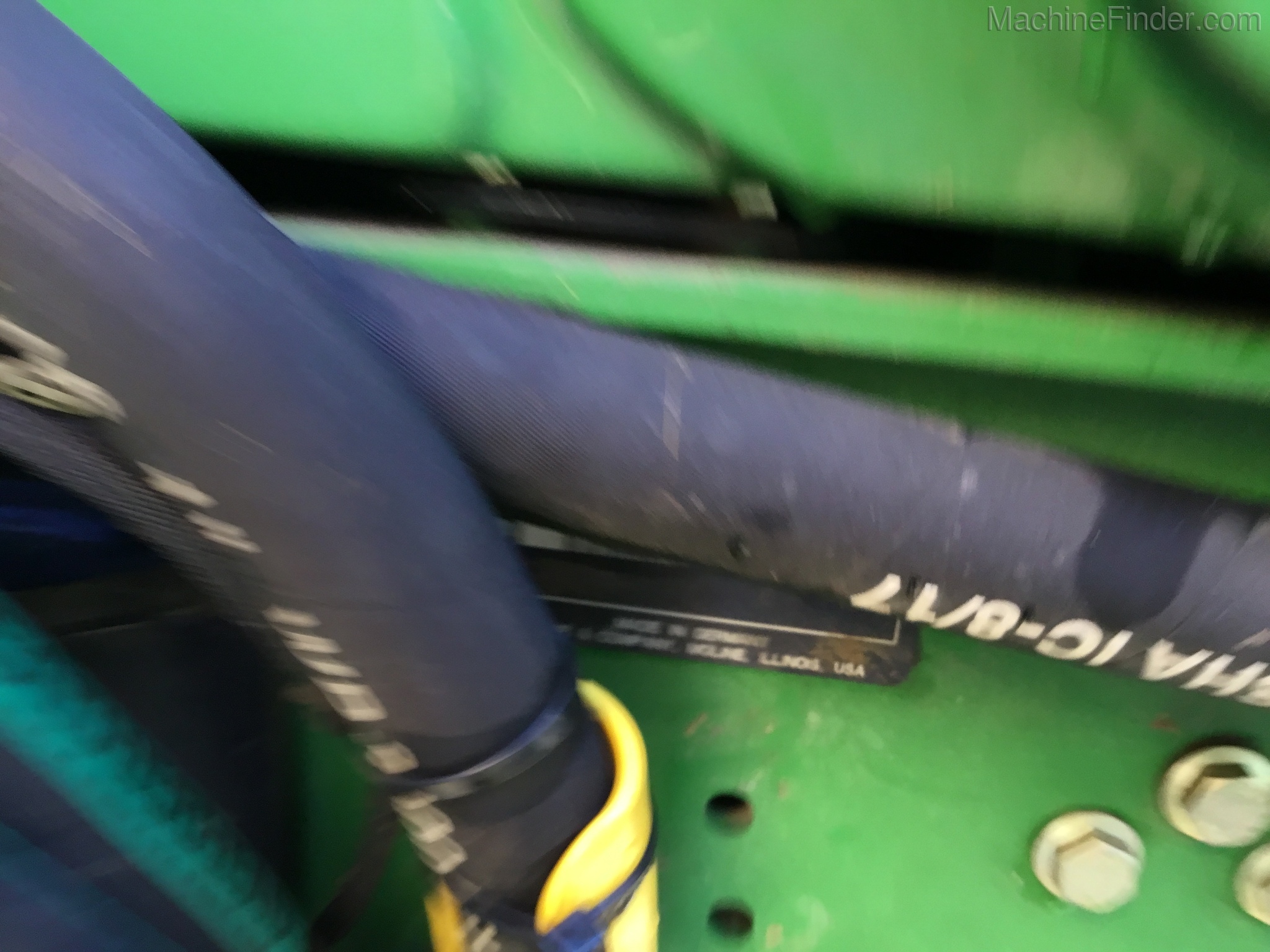 2016 John Deere 6110M Image 5