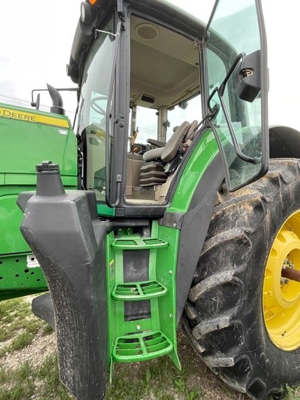 2015 John Deere 6170M Image 3