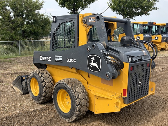2023 John Deere 320G