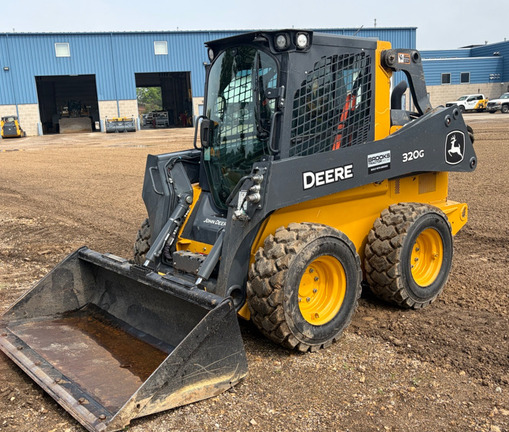 2023 John Deere 320G