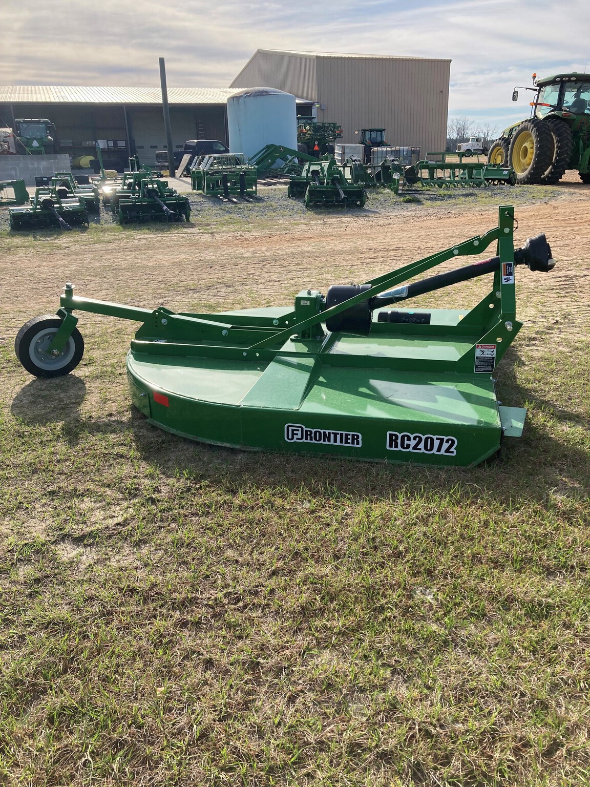 2022 John Deere RC2072 Image 3