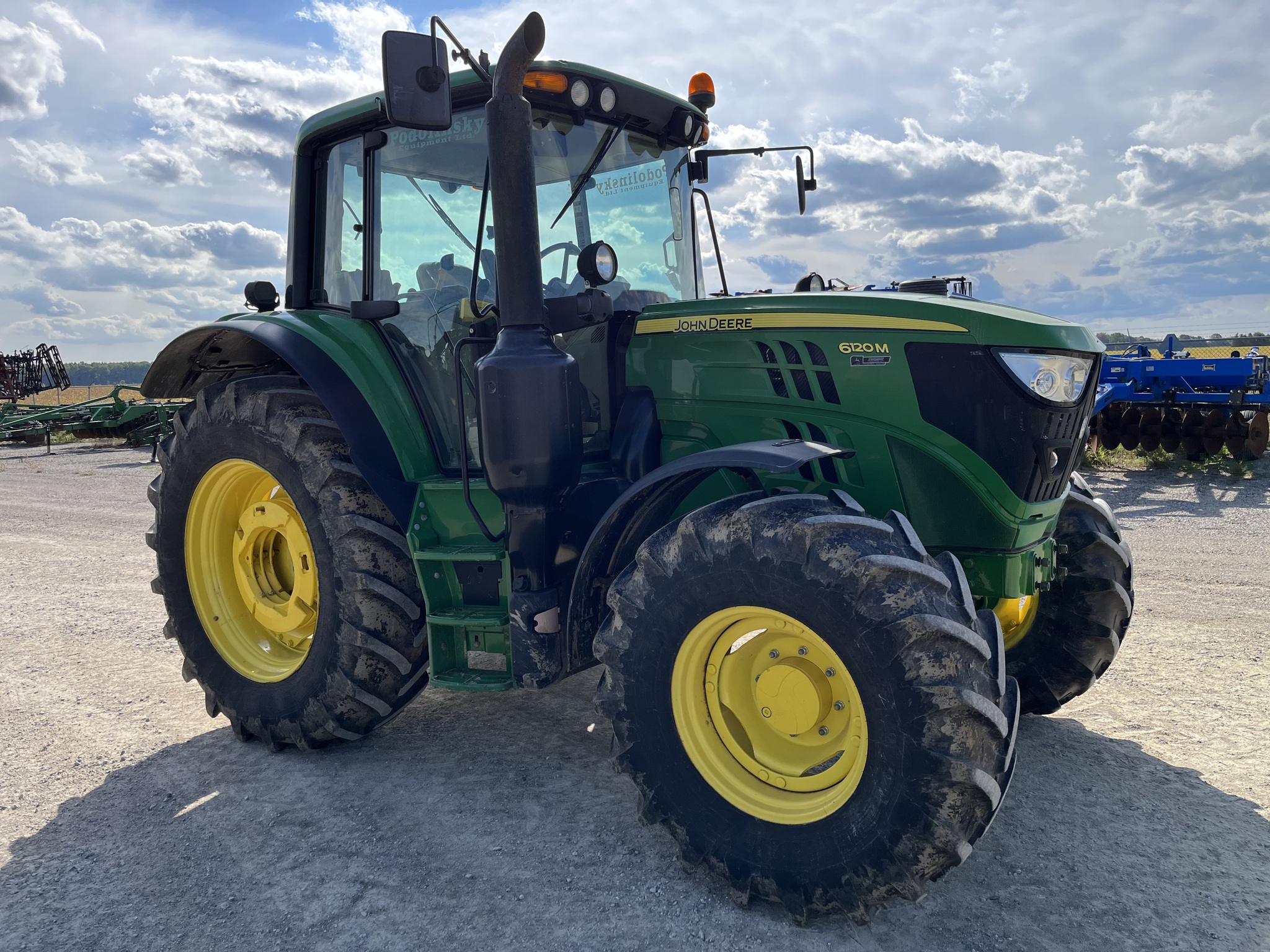 2016 John Deere 6120M Utility Tractors
